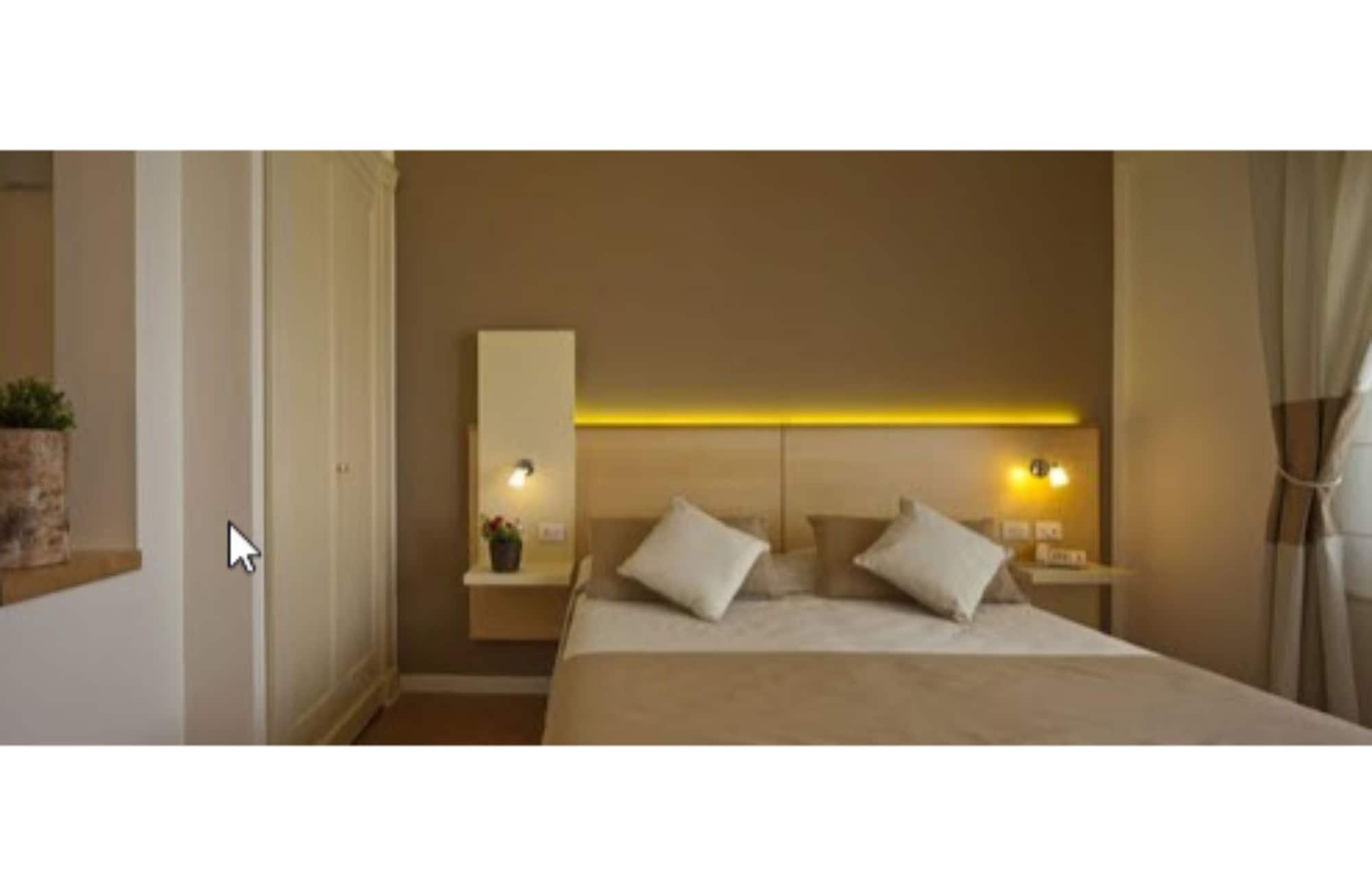 Hotel Grand Santa Maria 4*